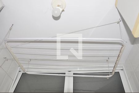 Apartamento à venda com 65m², 2 quartos e 1 vagaÁrea de Serviço