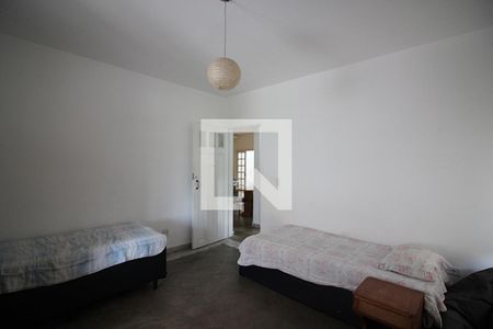 Casa para alugar com 330m², 8 quartos e 5 vagasQuarto 1 casa 2