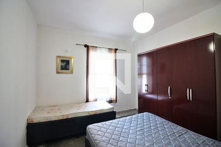 Casa para alugar com 330m², 8 quartos e 5 vagasQuarto 3 casa 2