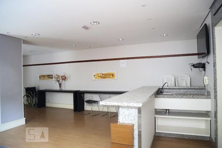 Apartamento à venda com 74m², 3 quartos e 1 vaga Apartamento à venda com 74m², 3 quartos e 1 vagaÁrea comum - Salão de festas