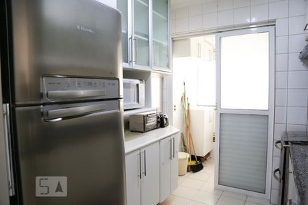 Apartamento à venda com 74m², 3 quartos e 1 vaga Apartamento à venda com 74m², 3 quartos e 1 vagaCozinha