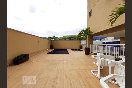 Apartamento à venda com 60m², 2 quartos e 1 vaga Apartamento à venda com 60m², 2 quartos e 1 vagaÁrea comum - Piscina