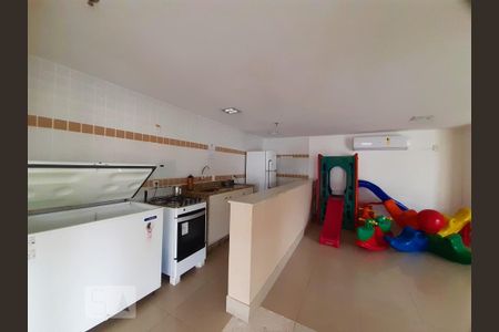 Apartamento à venda com 60m², 2 quartos e 1 vaga Apartamento à venda com 60m², 2 quartos e 1 vagaÁrea comum - Salão de festas