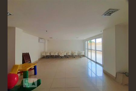 Apartamento à venda com 60m², 2 quartos e 1 vaga Apartamento à venda com 60m², 2 quartos e 1 vagaÁrea comum - Salão de festas