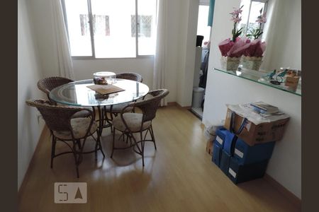 Apartamento para alugar com 43m², 2 quartos e 1 vagasala