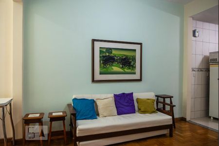 Sala de apartamento para alugar com 1 quarto, 48m² em Copacabana, Rio de Janeiro
