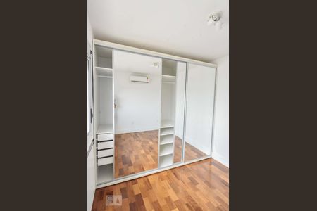 Apartamento para alugar com 65m², 1 quarto e 2 vagasSuíte 01
