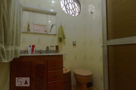 Banheiro de casa à venda com 2 quartos, 120m² em Conjunto Residencial Butanta, São Paulo