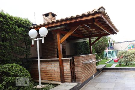 Apartamento para alugar com 130m², 3 quartos e 3 vagasÁrea comum - Churrasqueira