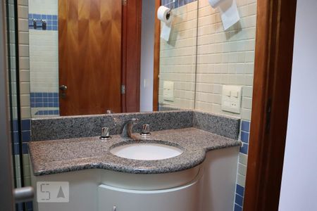 Apartamento para alugar com 130m², 3 quartos e 3 vagasBanheiro 2