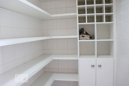 Apartamento para alugar com 130m², 3 quartos e 3 vagasDespensa