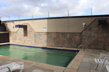 Apartamento para alugar com 130m², 3 quartos e 3 vagasÁrea comum - Piscina
