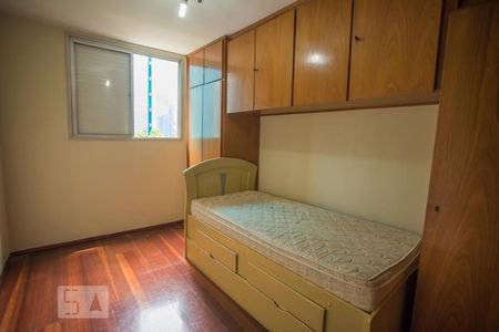 Quarto 1 de apartamento para alugar com 2 quartos, 60m² em Vila Guarani (z Sul), São Paulo