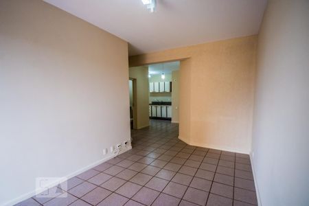 Sala de apartamento para alugar com 1 quarto, 72m² em Cambuí, Campinas