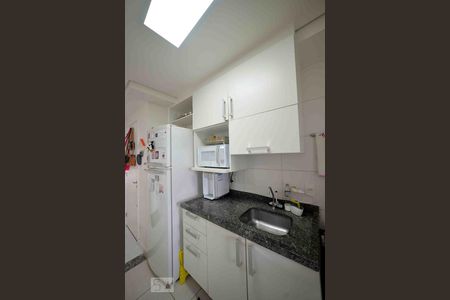 Apartamento à venda com 48m², 2 quartos e 1 vagaCozinha