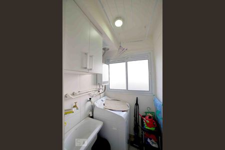 Apartamento à venda com 48m², 2 quartos e 1 vagaArea de serviço