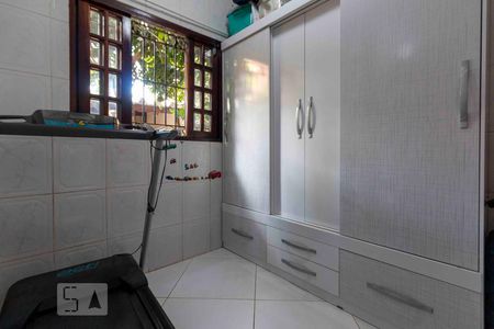 Casa à venda com 175m², 4 quartos e 2 vagasQuarto de Serviço