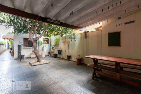 Casa à venda com 175m², 4 quartos e 2 vagasÁrea de Serviço - Churrasqueira