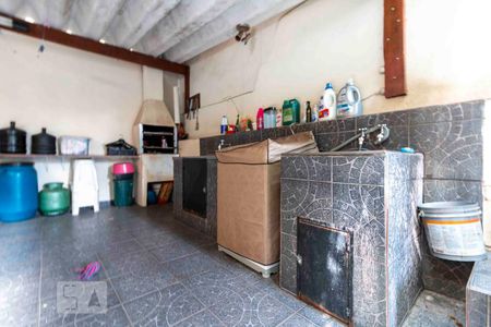 Casa à venda com 175m², 4 quartos e 2 vagasÁrea de Serviço - Churrasqueira