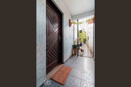 Casa à venda com 175m², 4 quartos e 2 vagasAcesso de Entrada