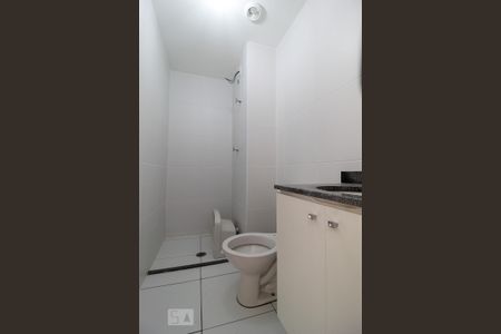 Apartamento para alugar com 34m², 2 quartos e sem vaga Apartamento para alugar com 34m², 2 quartos e sem vagaBanheiro