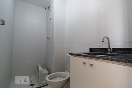 Apartamento para alugar com 34m², 2 quartos e sem vaga Apartamento para alugar com 34m², 2 quartos e sem vagaBanheiro