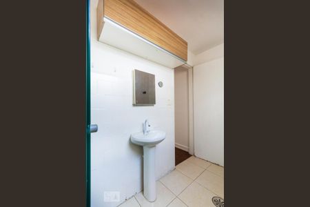 Banheiro Social de apartamento para alugar com 2 quartos, 60m² em Vila Clementino, São Paulo