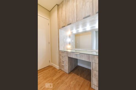 Apartamento à venda com 58m², 2 quartos e 1 vaga Apartamento à venda com 58m², 2 quartos e 1 vagaSuíte