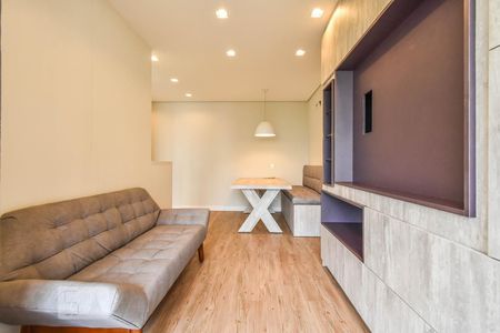 Apartamento à venda com 58m², 2 quartos e 1 vaga Apartamento à venda com 58m², 2 quartos e 1 vagaSala