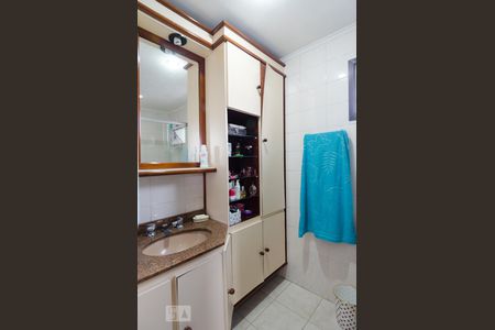 Apartamento para alugar com 110m², 3 quartos e 1 vagaBanheiro da suíte