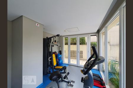 Apartamento à venda com 103m², 2 quartos e 2 vagasAcademia