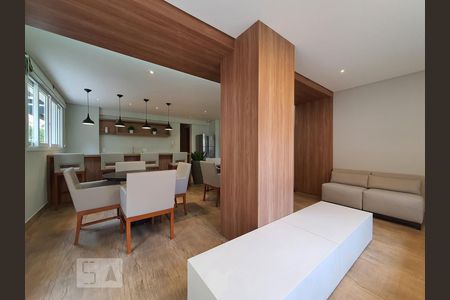 Apartamento à venda com 103m², 2 quartos e 2 vagasSalão de festas