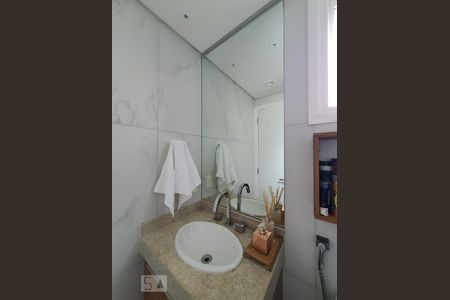 Apartamento à venda com 103m², 2 quartos e 2 vagasBanheiro da suíte 2