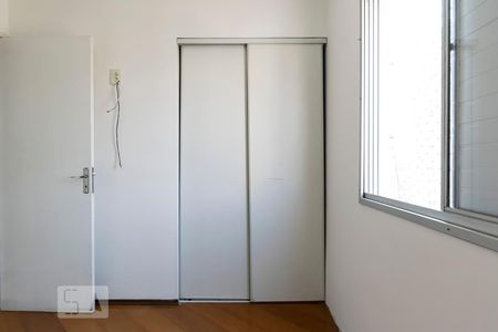 Apartamento à venda com 72m², 3 quartos e 1 vagaQuarto 2