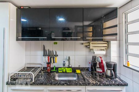 Apartamento à venda com 124m², 3 quartos e sem vaga Apartamento à venda com 124m², 3 quartos e sem vagaCozinha