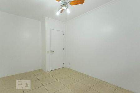 Quarto de apartamento à venda com 1 quarto, 48m² em Protásio Alves, Porto Alegre