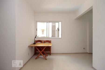 Apartamento para alugar com 47m², 1 quarto e 1 vagaSala