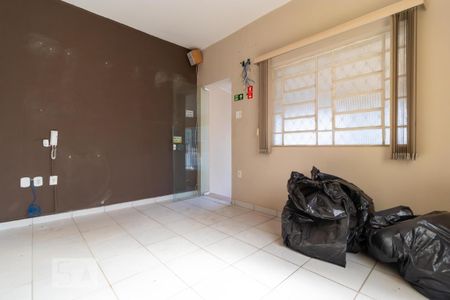Sala01 de casa para alugar com 3 quartos, 360m² em Novo Taquaral, Campinas