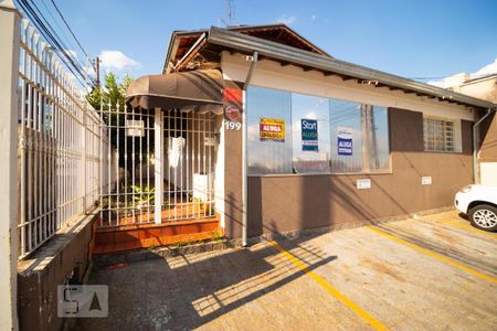 Fachada de casa para alugar com 3 quartos, 360m² em Novo Taquaral, Campinas