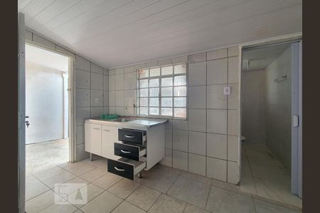 Cozinha de casa para alugar com 1 quarto, 48m² em Jardim Vergueiro (sacomã), São Paulo
