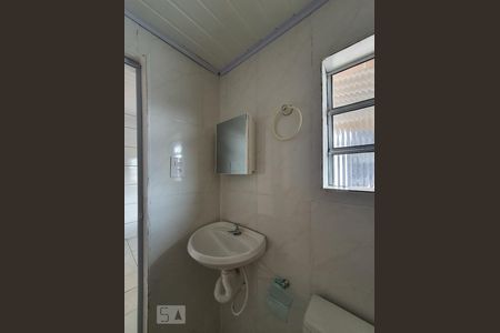 Banheiro  de casa para alugar com 1 quarto, 48m² em Jardim Vergueiro (sacomã), São Paulo