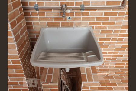 Casa para alugar com 48m², 1 quarto e sem vaga Casa para alugar com 48m², 1 quarto e sem vagaÁrea de serviço