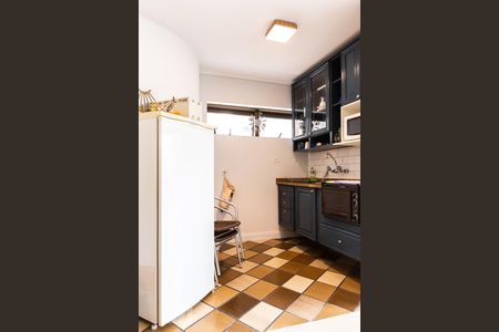 Cozinha de apartamento para alugar com 1 quarto, 55m² em Bela Vista, São Paulo