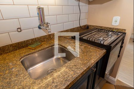 Cozinha de apartamento para alugar com 1 quarto, 55m² em Bela Vista, São Paulo