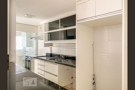 Apartamento à venda com 126m², 2 quartos e 2 vagas Apartamento à venda com 126m², 2 quartos e 2 vagasCozinha