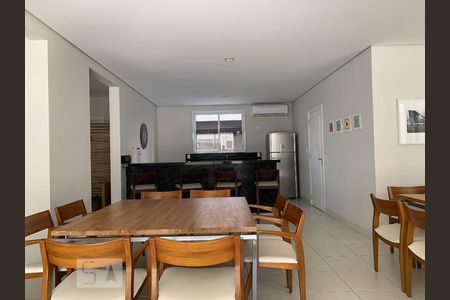 Apartamento à venda com 126m², 2 quartos e 2 vagas Apartamento à venda com 126m², 2 quartos e 2 vagasÁrea comum - Salão de festas