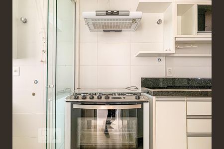 Apartamento à venda com 126m², 2 quartos e 2 vagas Apartamento à venda com 126m², 2 quartos e 2 vagasCozinha