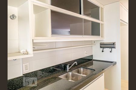 Apartamento à venda com 126m², 2 quartos e 2 vagas Apartamento à venda com 126m², 2 quartos e 2 vagasCozinha