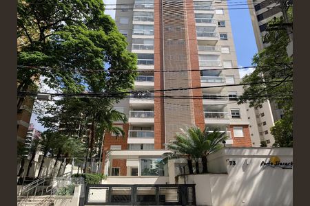 Apartamento à venda com 126m², 2 quartos e 2 vagas Apartamento à venda com 126m², 2 quartos e 2 vagasFachada