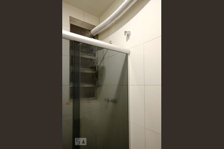 Studio para alugar com 35m², 1 quarto e sem vaga Studio para alugar com 35m², 1 quarto e sem vagaBanheiro